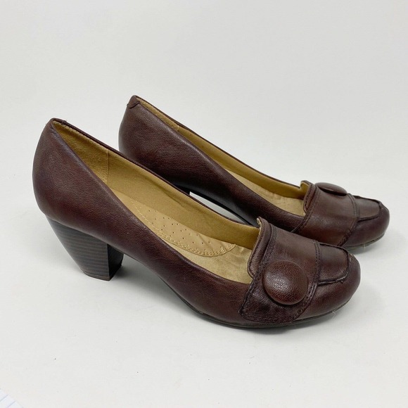 Strictly Comfort Leather Chunky Heels Button Detail Brown Sz 9M - Picture 1 of 9